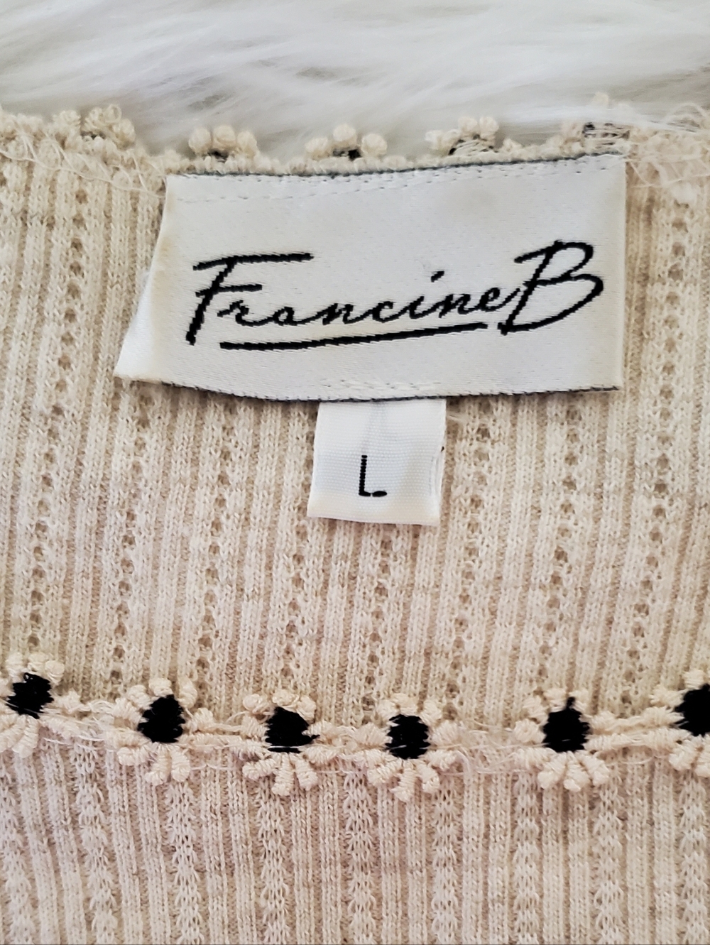 Francine B 90's Ribbed Knit Top Oatmeal Short Sleeve Flower Trim Neckline Size L - Picture 2 of 8
